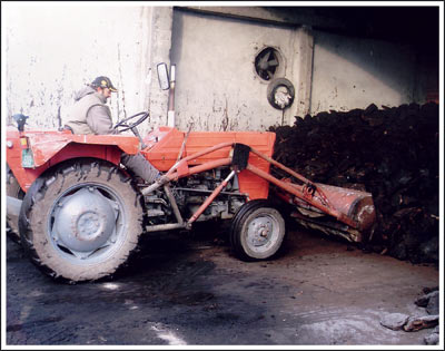 traktor-ugalj.jpg traktor-ugalj.jpg
