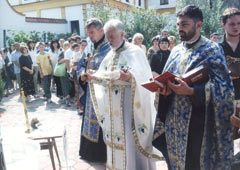 02_Page_1_Image_0001