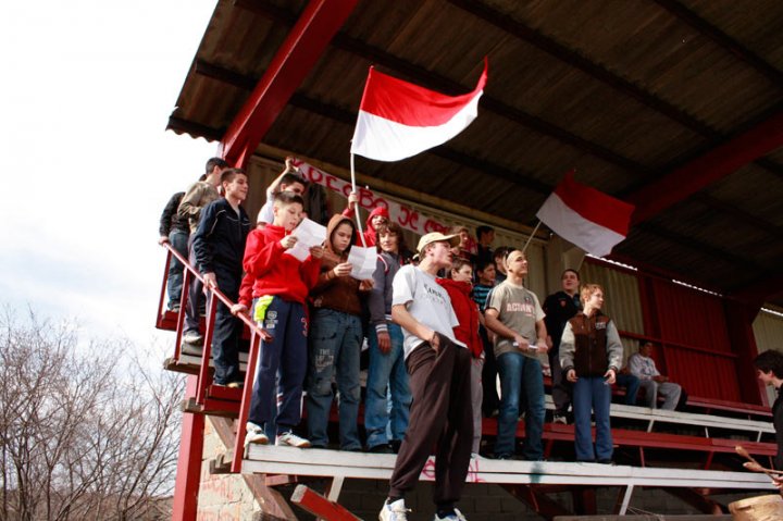 Верни навијачи ФК "Раднички" из Шида Верни навијачи ФК "Раднички" из Шида