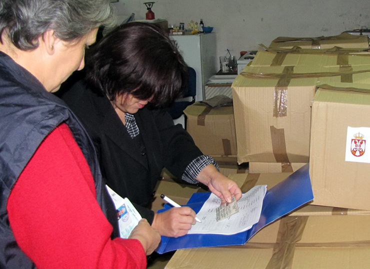 Избеглице,Црвени крст,Шид