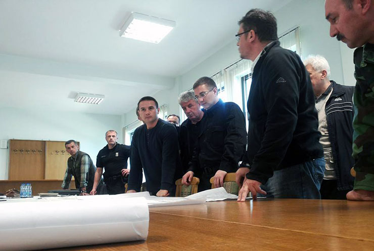 Превентивна евакуација два насеља у Шиду