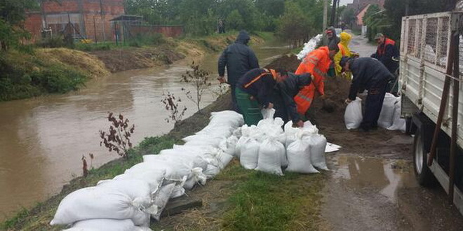 Одбрана у Сремској Митровици (Twitter/@gjesic) Одбрана у Сремској Митровици