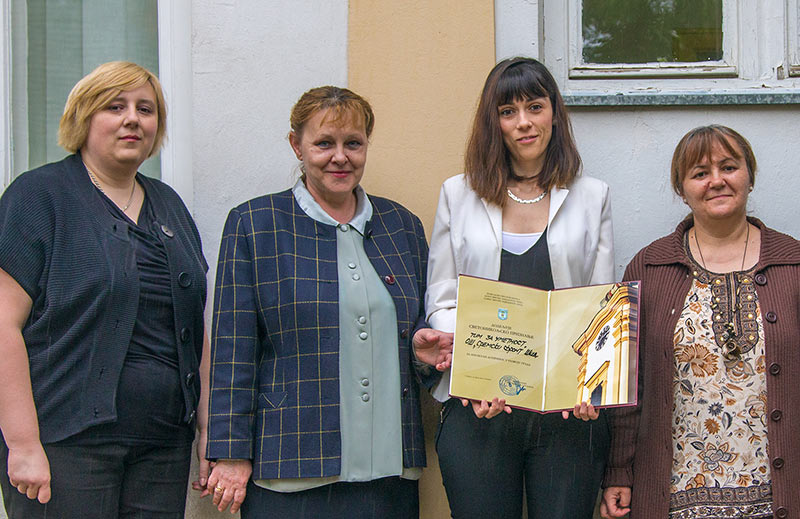 ТИМ ЗА УМЕТНОСТ ОСНОВНЕ ШКОЛЕ“ СРЕМСКИ ФРОНТ“ ШИД